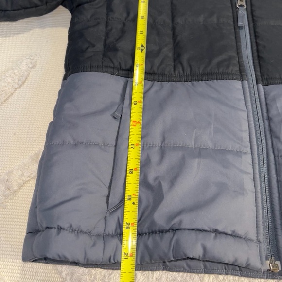 Columbia Boys Pine Pass Jacket Down Alternative Black and Gray Puffer Coat - Picture 8 of 9